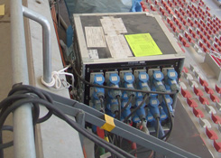 Пример использования силовых разъемов Weipu